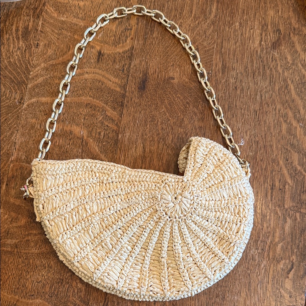 Chico's Raffia Crochet Conch Shell Bag